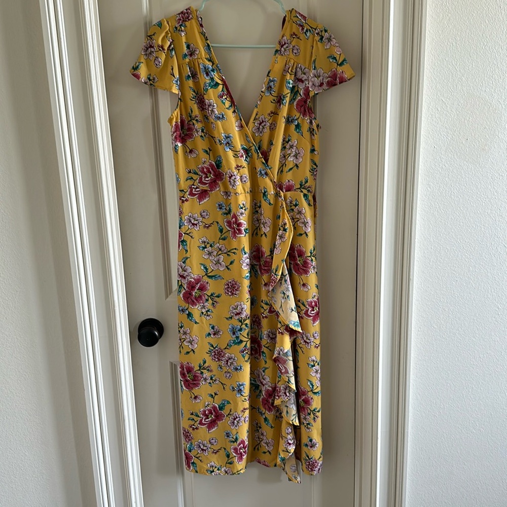 Xhilaration Yellow Floral Midi Dress